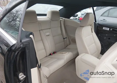 2011 Volkswagen Eos Komfort z USA, uszkodzony, nr VIN WVWBW7AH8BV002721